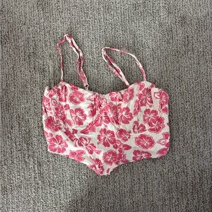 La Hearts Pink and Cream Floral Top